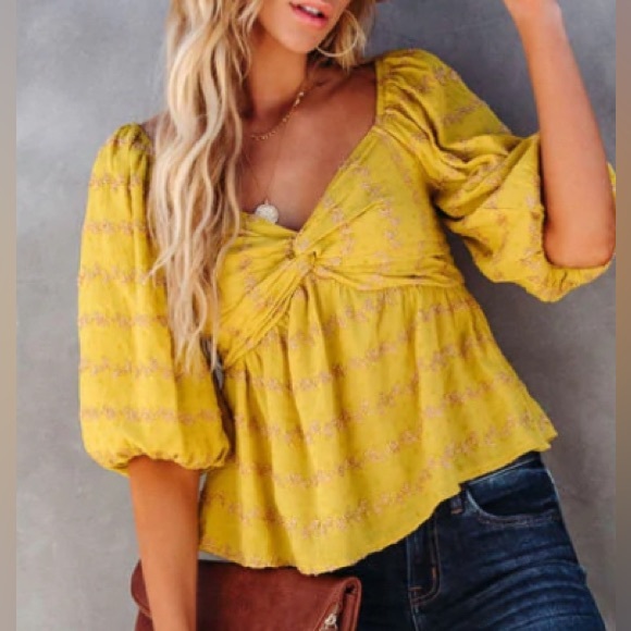 VICI Womens Small Babydoll Top Divine Puff Sleeve Peasant Boho Mustard - Picture 1 of 9